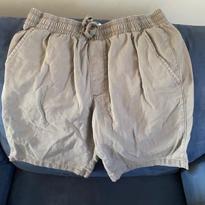 Chino/ board shorts